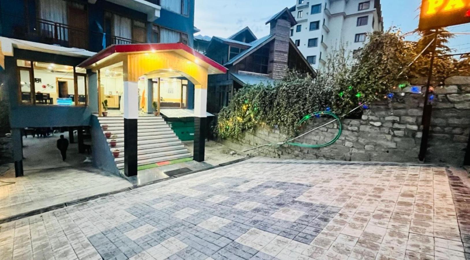 Hotel Sakura Palace 马拉里 外观 照片