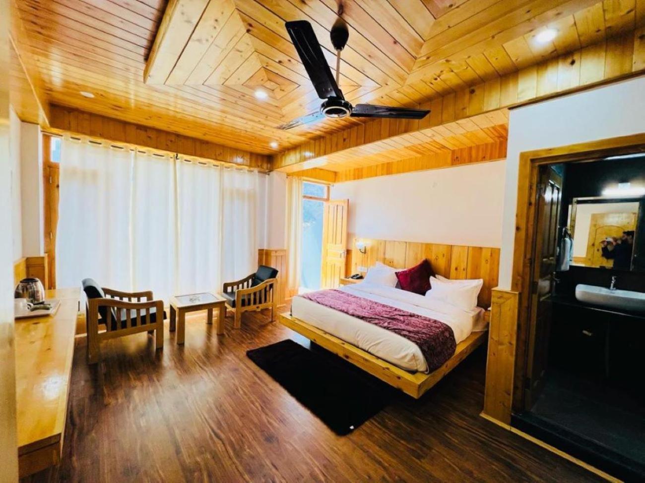 Hotel Sakura Palace 马拉里 外观 照片