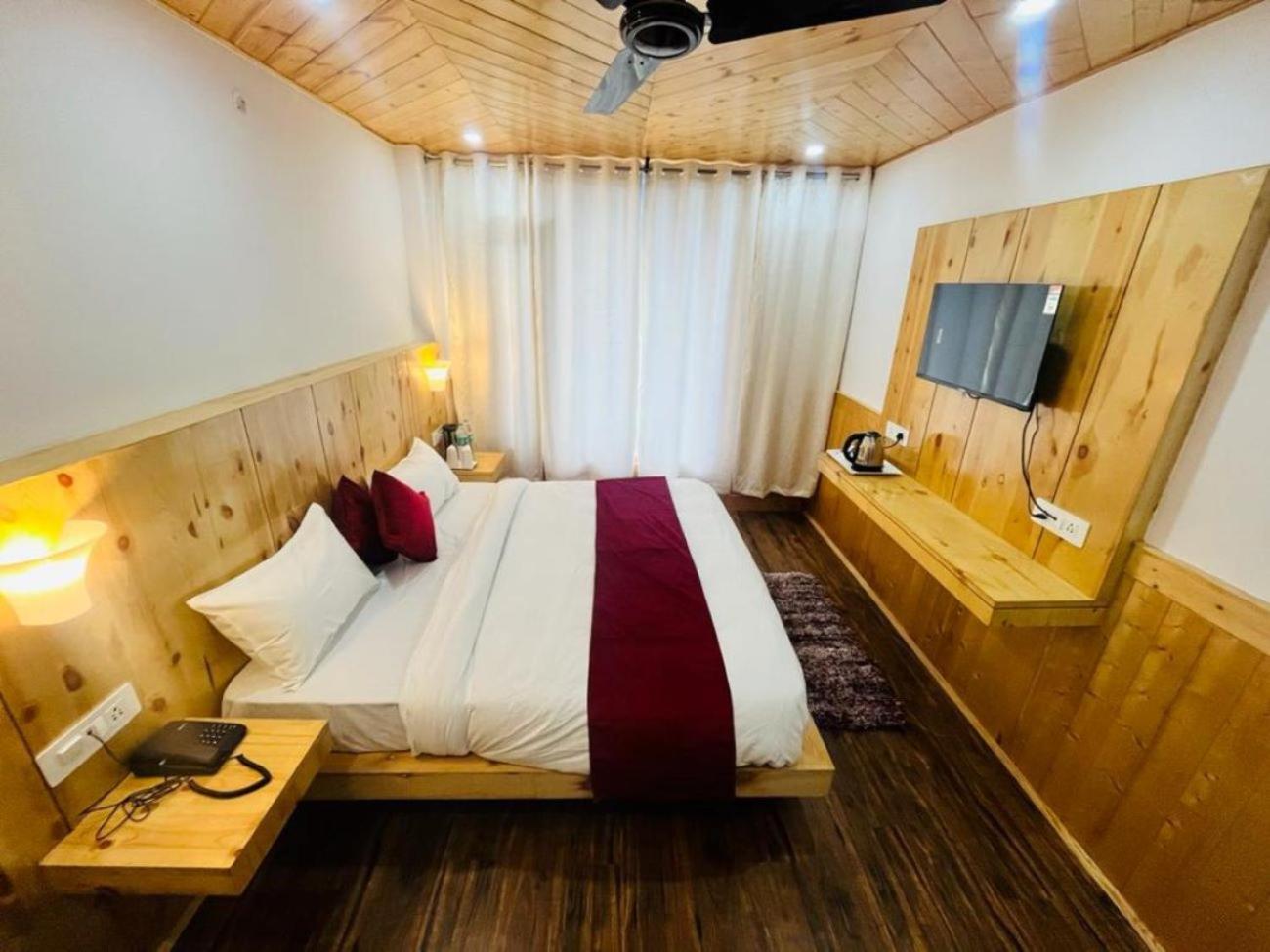 Hotel Sakura Palace 马拉里 外观 照片